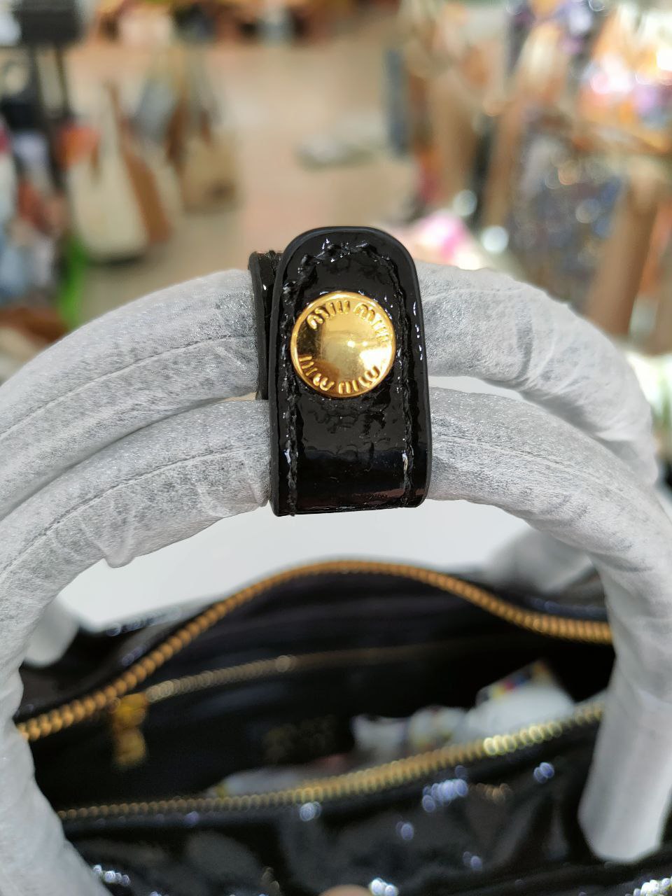 /public/uploads/photos/shares/Suzy bags/IMG_2711.jpeg